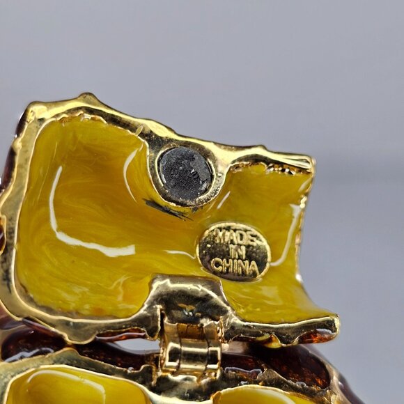 Vintage Giraffe Hinged Trinket Box Metal Enameled Green Rhinestone Eyes - Picture 7 of 9